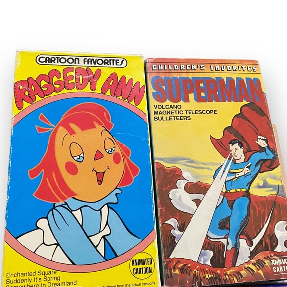 4 Vintage Casper the Friendly Ghost Cartoon Superman Raggedy Ann VHS Halloween - Picture 3 of 5
